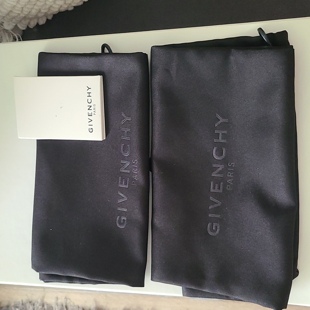 Givenchy sneakers - Picture 9 of 9